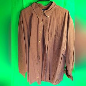 2XL Men's Roundtree & Yorke Long Sleeve Button Down in Burgandy & White. *Sueded